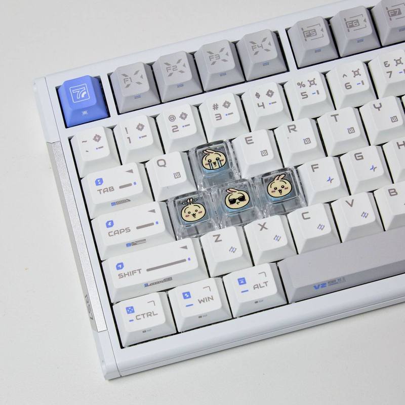 Chiikawa 4 Pcs Handmade Transp - Gaming Keyboard Affordable ulasan dan harga