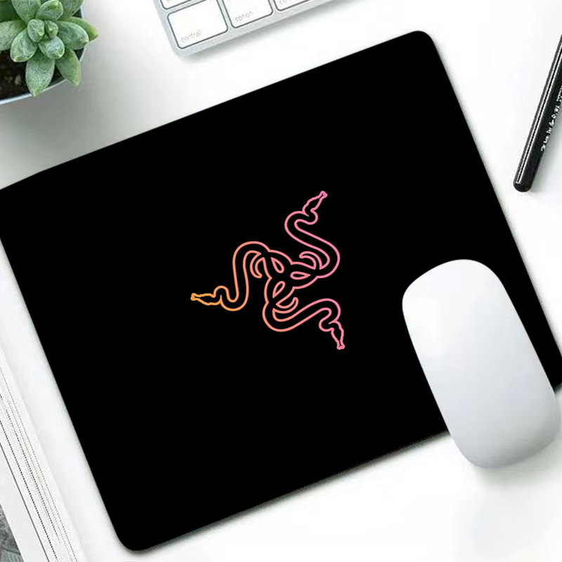 Razer Luxury Mouse Pad Anime G - Gaming Keyboard Affordable ulasan dan harga